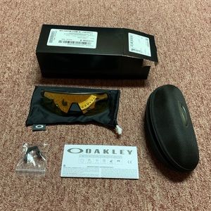 Oakley Sutro Lite - 24K Gold Prizm Lens